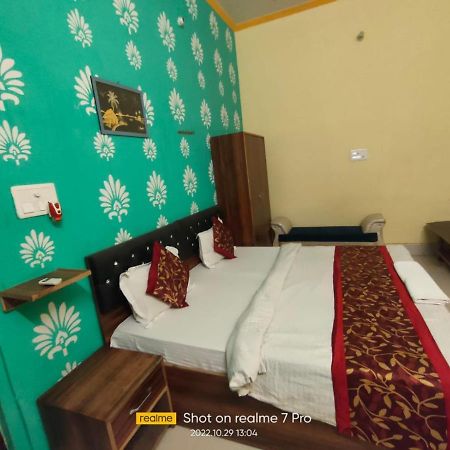 Gangotri Paying Guest House Váránasí Exteriér fotografie